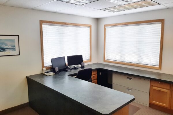 342 County Road D East Little Canada, MN 55117 Stand alone office condo for sale