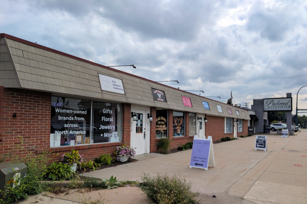 4711 Clark Avenue White Bear Lake, Sold Retail Strip Center Mall